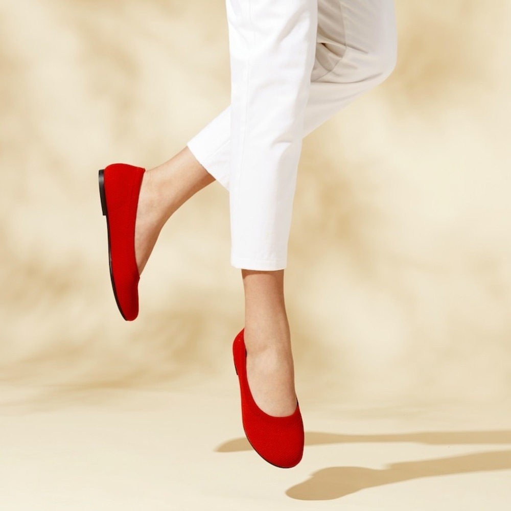 VIVAIA Claire Round Toe Ballet Flats Ruby Red Women's Knit Comfort  EU/37.5 US/7